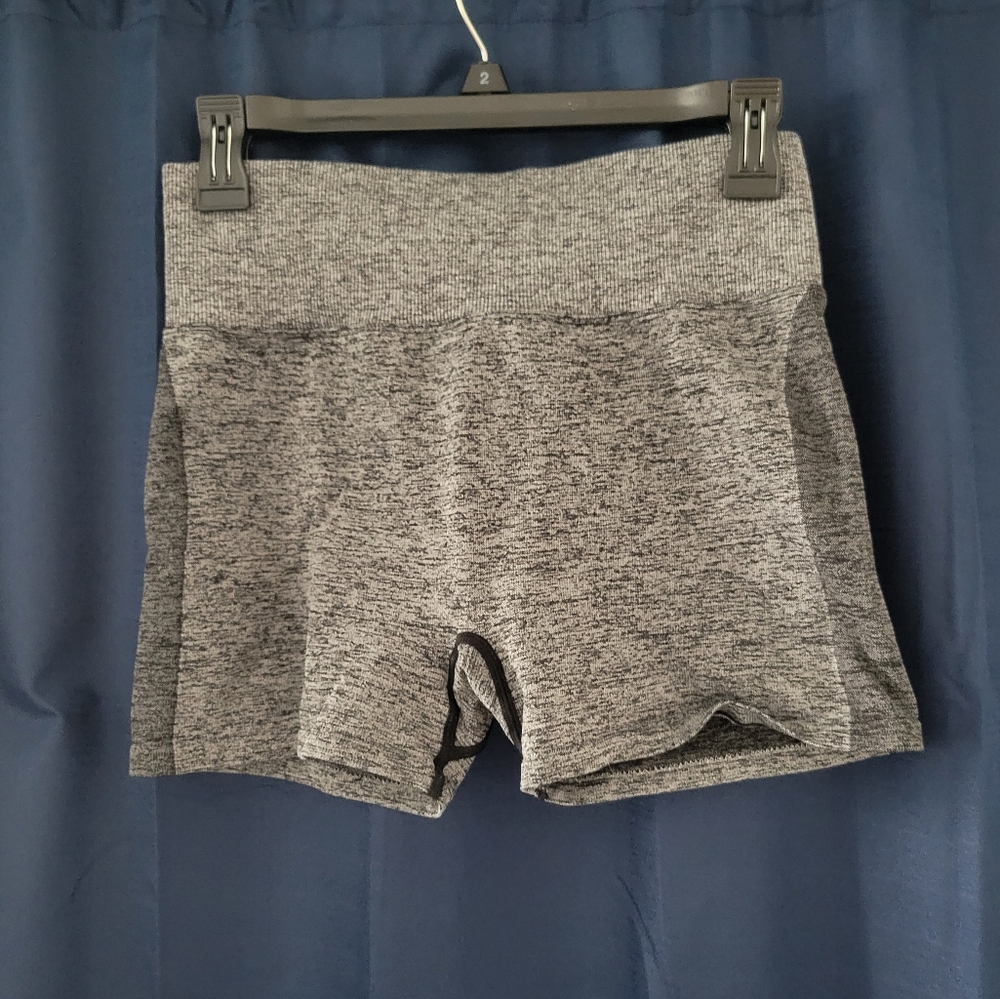 PINK Active Seamless Shorts (M)